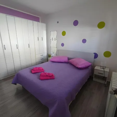 Ari Apartment